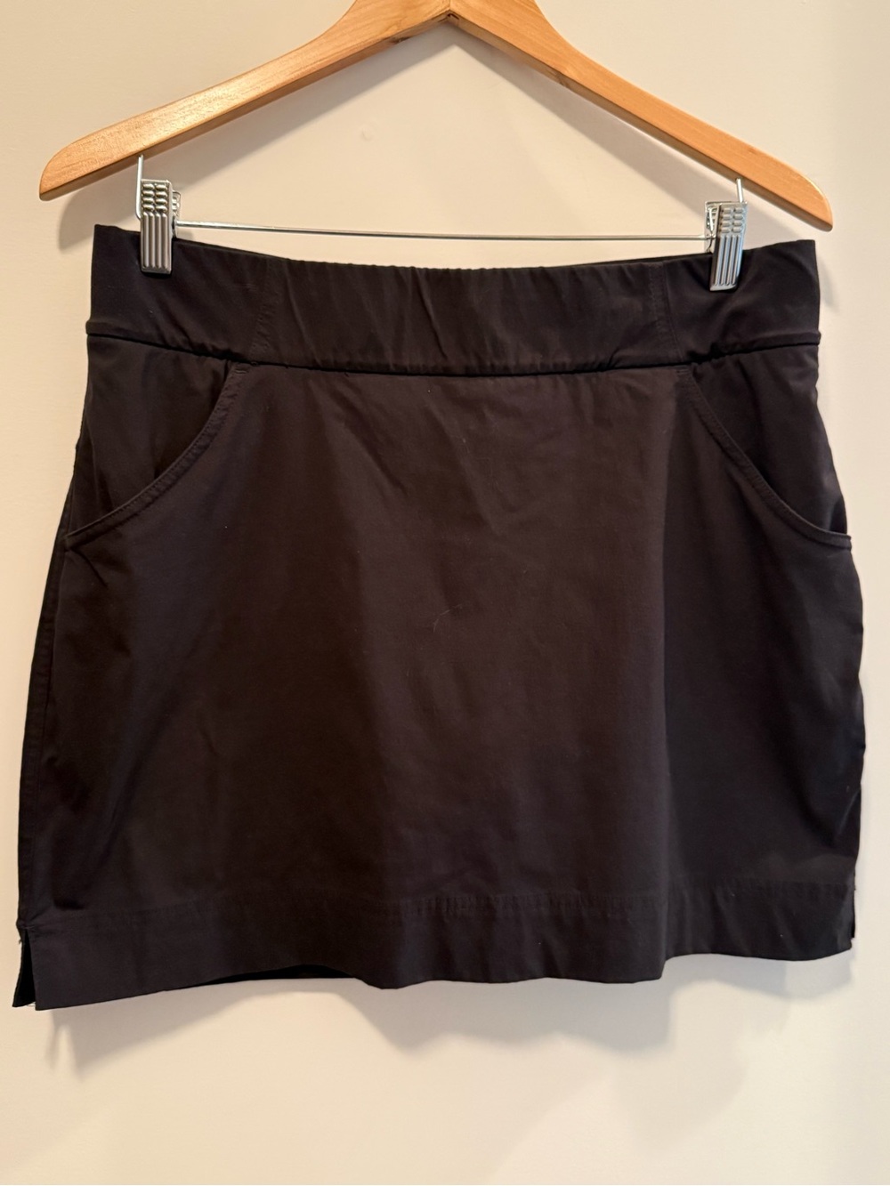 Everyday Black Active Columbia swim skirt with Side Pockets